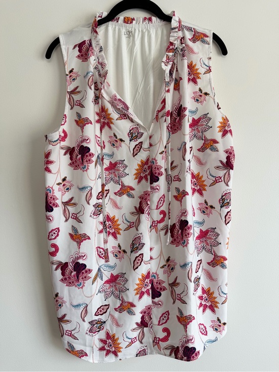 LOFT Tops - LOFT Sleeveless White Top with Pink & Orange Floral Design XL Vacation Top